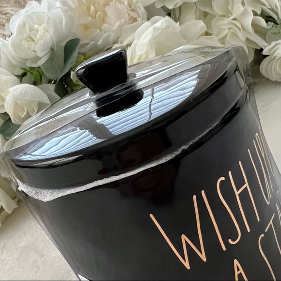 ❌SOLD❌ Rae Dunn | NWT WISH UPON A STAR Ceramic Canister in Black and Gold - Picture 8 of 13